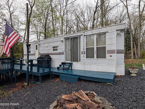 4th image of 205 Forest Glen Dr