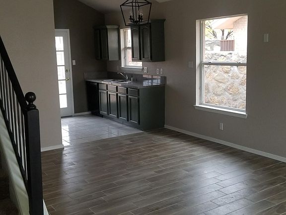 4th image of 3693 La Cuesta Dr