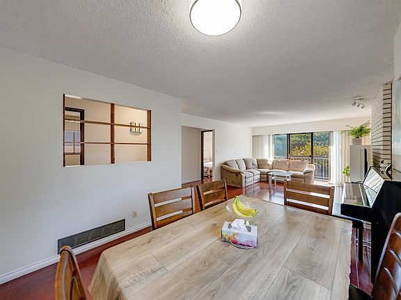 4th image of 2537 E 27th Ave