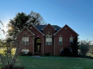 1281 Sanie Rd, Odenville, AL 35120