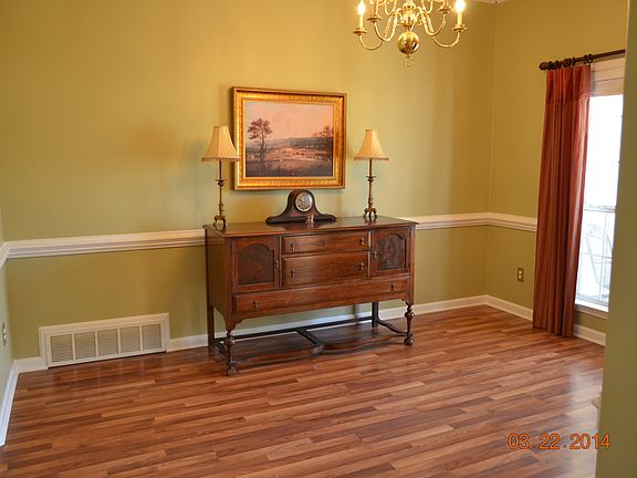 3rd image of 10124 Loftin Dr