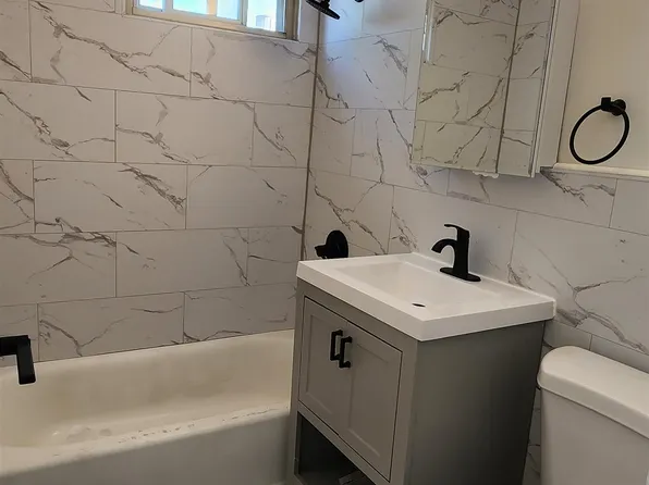 4017 Hudson Avenue image 7 of 16