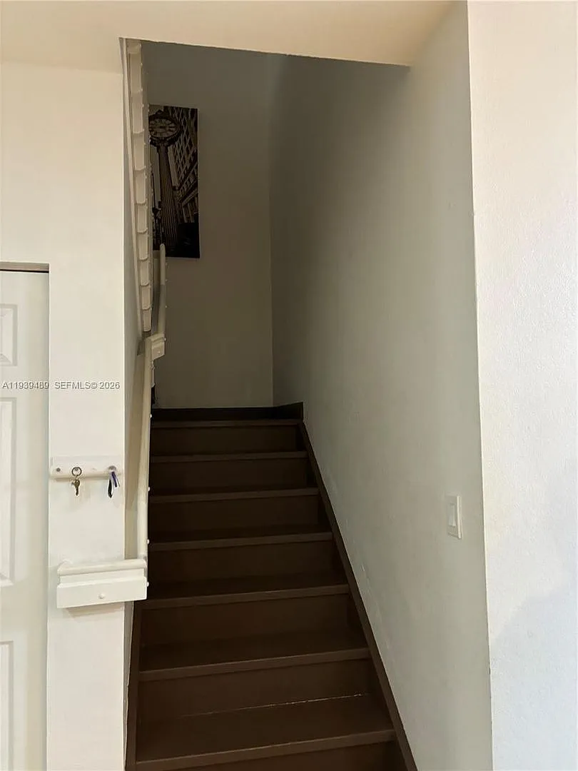 10788 NW 74th Lane, Doral — Photo 4