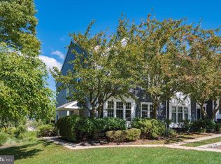 101 Lakeside Dr, Downingtown, PA 19335