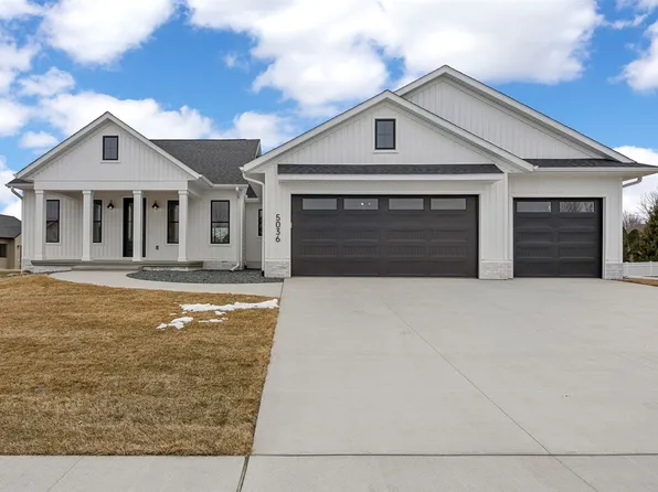 5036 Elderton Dr, Marion, IA 52302