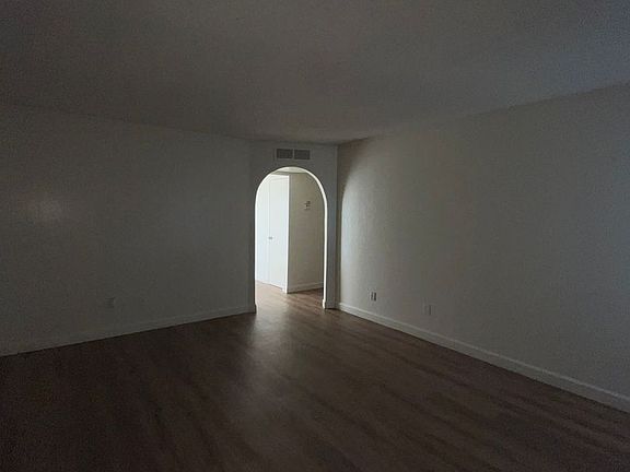 5th image of 1418 S Crowe St APT 16