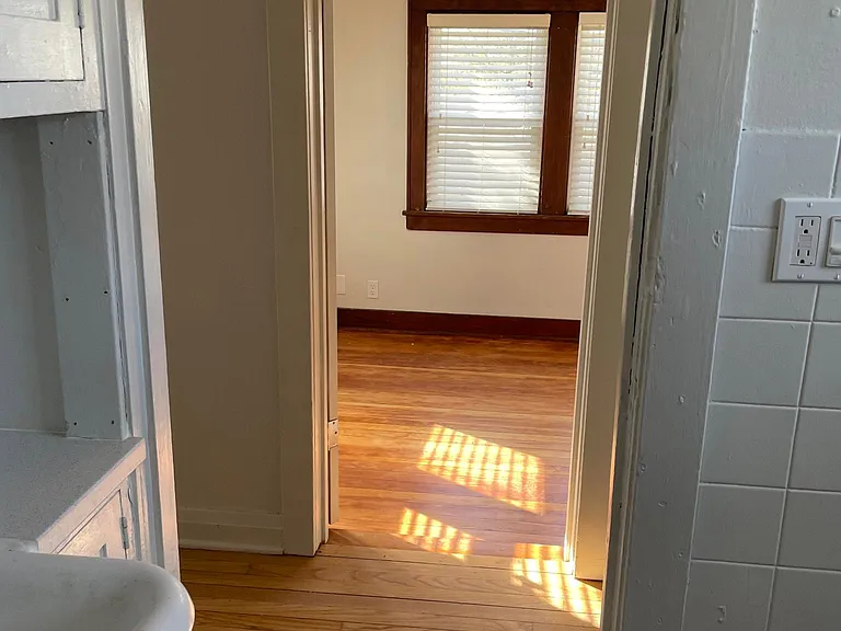 130 Jackson St #3 — Photo 3