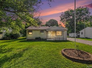2089 Christner St, Burton, MI 48519