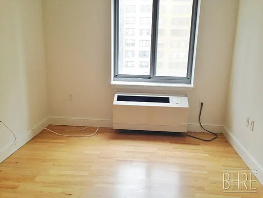 Rented by Brooklyn Heights Real Estate Inc | media 21