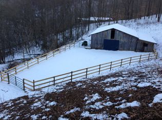 218 Will Dr, Pecks Mill, WV 25547