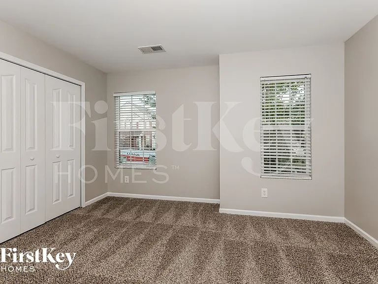 16422 Austringer Pl — Photo 12