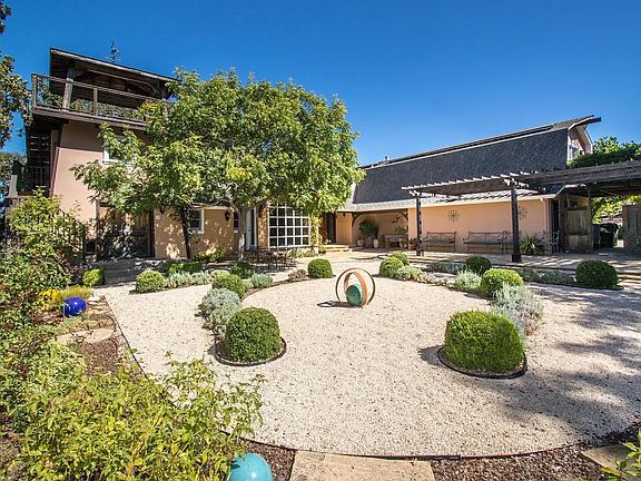 3rd image of 27271 Ursula Ln