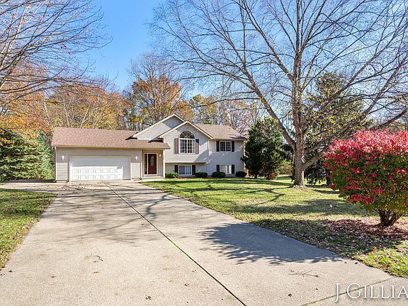 3rd image of 537 Sunnyjune Ave