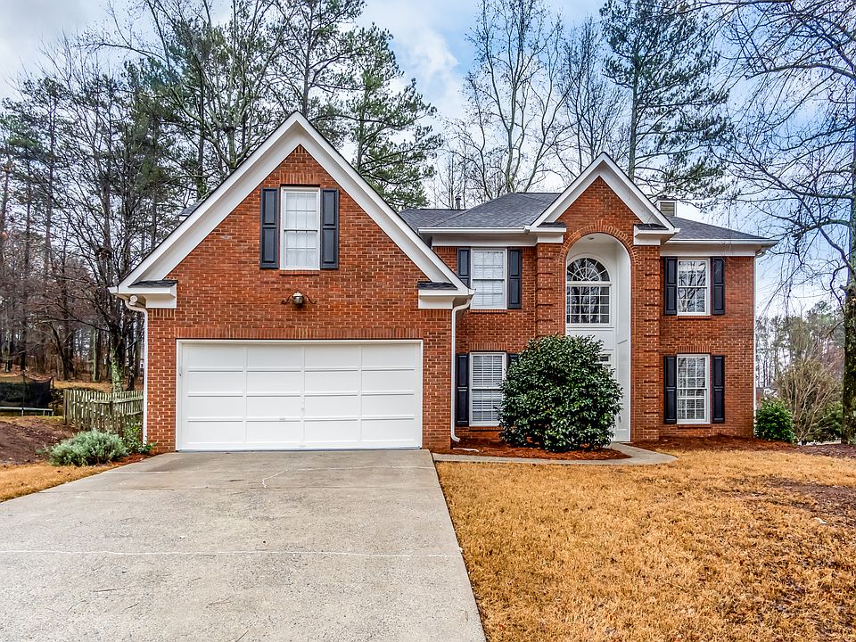 1st image of 1047 Chippendale Trl