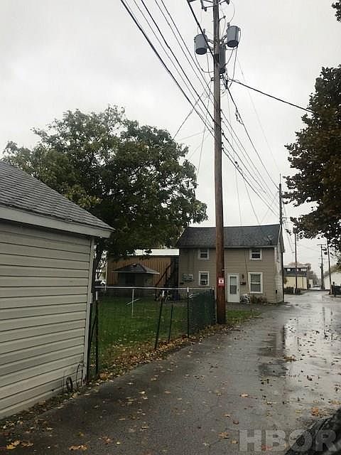 2nd image of 116 Meeks Ave