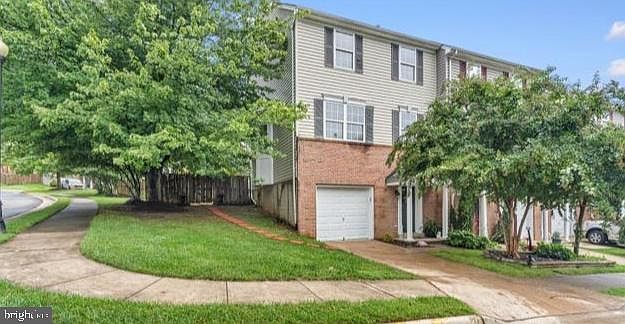 1st image of 17 Quarterpole Ct