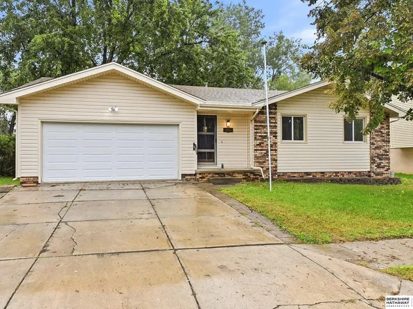 11005 Bandlytown Pl, Bellevue, NE 68123