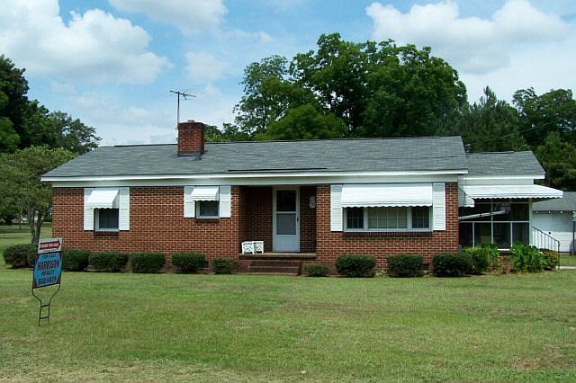 1st image of 212 Miller Ave