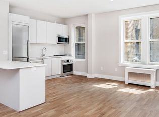 369 Washington Ave APT 4C, Brooklyn, NY 11238