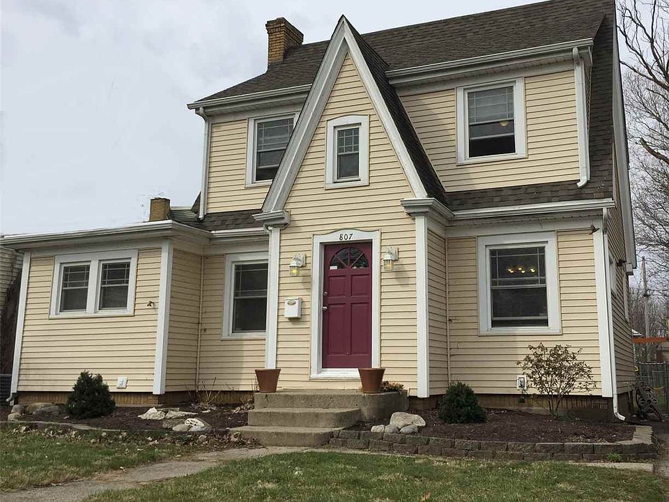 1st image of 807 Kensington Blvd