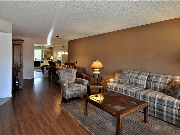 2nd image of 9407 W Willowbrook Dr