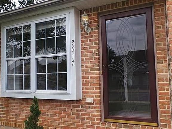 3rd image of 2617 Anthony Ct