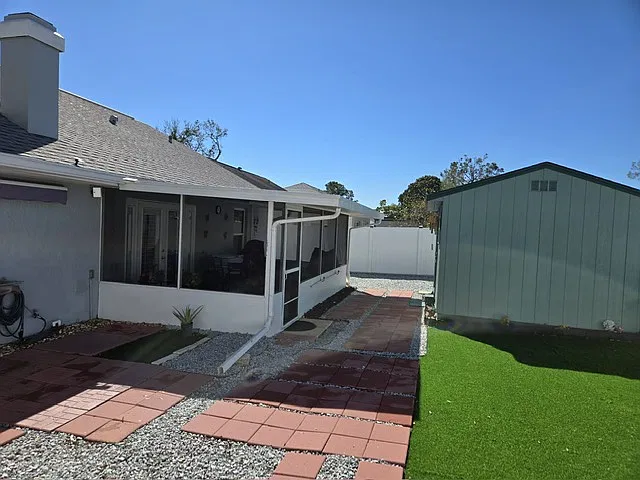 3 bed, 1466 sqft, $2,700 — Photo 2