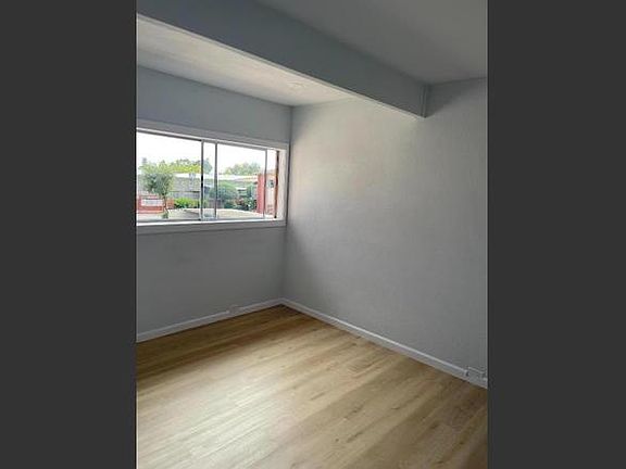 4th image of 27505 Tampa Ave APT 8