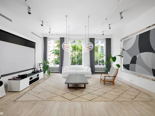 129 Greene Street image 1 of 11