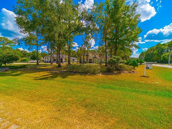 5th image of 22951 Colorado Dr