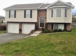2077 Ida Sue Dr, Jonesborough, TN 37659