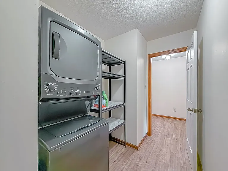 776 Lupine Ln — Photo 20