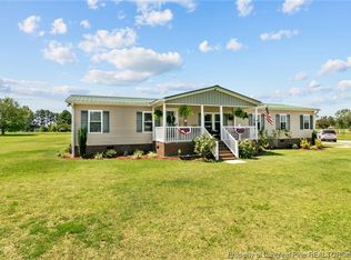 60 Country Meadow Ln, Dunn, NC 28334