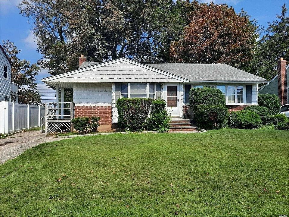 1st image of 185 Dartmouth Dr