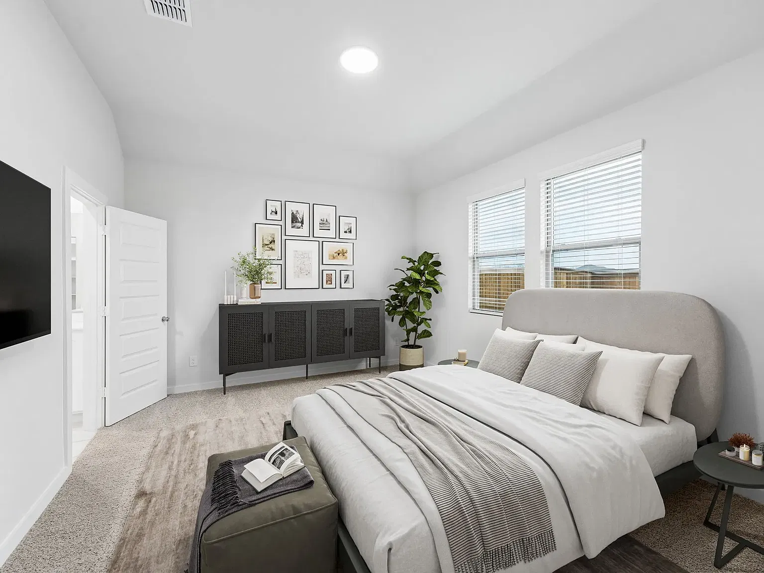 3 bed, 1548 sqft, $2,400 — Photo 4