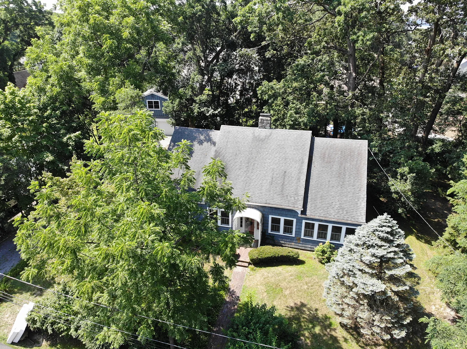 10 Shore Oaks Dr photo 1