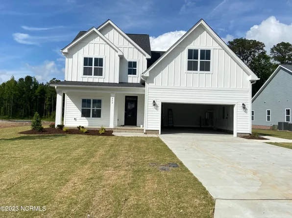 973 Hunter Grace Drive, Winterville, NC 28590
