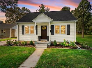 508 S 6th St, Oregon, IL 61061