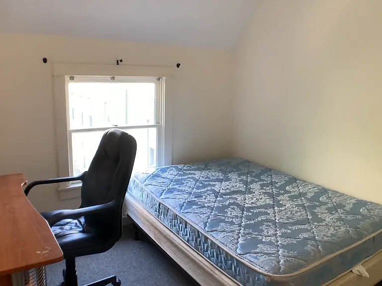 209 Williams St #2 — Photo 7