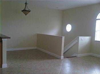 3rd image of 5869 Hampton Hills Blvd
