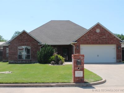 2009 Ten Spgs, McAlester, OK, 74501