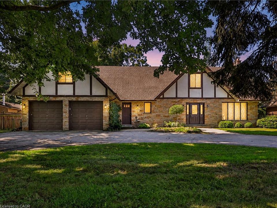 1st image of 30 Birkbank Dr
