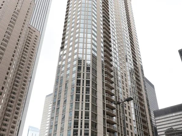 222 N Columbus Dr APT 4602, Chicago, IL 60601