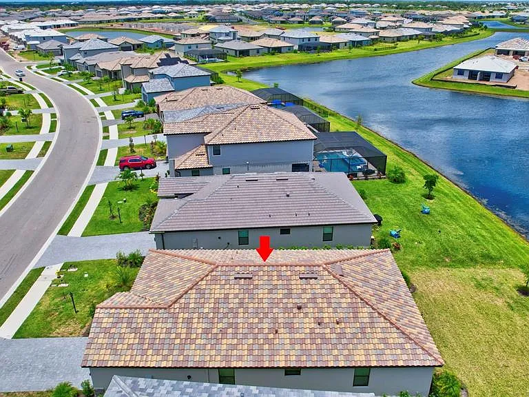 5409 Coral Reef Way — Photo 36