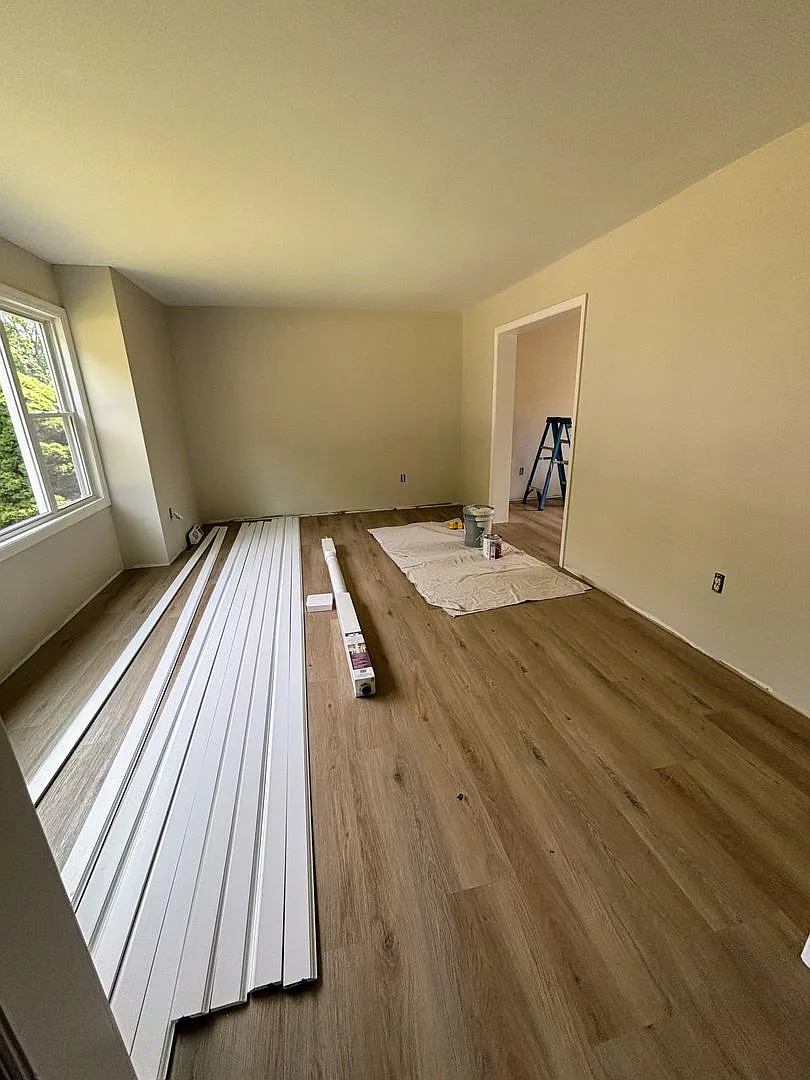 Remodeled 4bed/2Bth in Newark- Showing Sunday 9/6 9am-9:15am — Photo 4