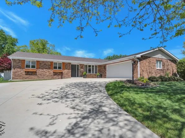 485 Deer Pass Rdg, Bourbonnais, IL 60914
