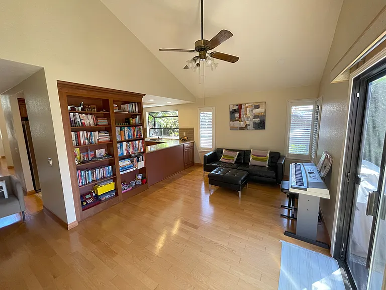 4201 Sedge St — Photo 7