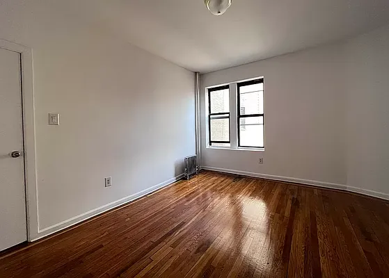 Rented by Elegran | media 12