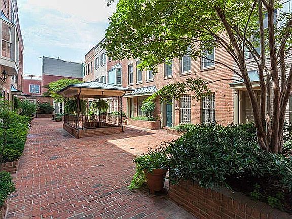 2nd image of 1688 Euclid St NW APT B