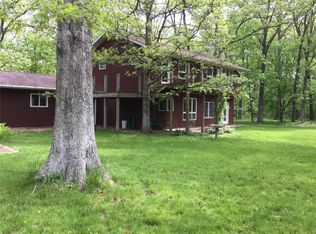 464 Prairie Ln, Greenville, IL 62246